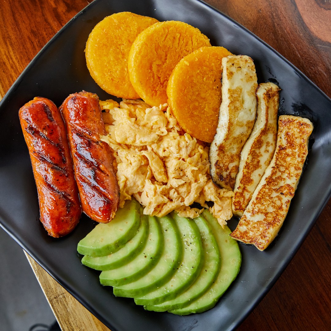 Lo que tu domingo necesita...☕

Siete Granos El Cangrejo y San Francisco abiertos de 8:00am a 3:00pm 
No quieres salir de casa? 
Delivery por Uber Eats y Asap 
¡Link con las direcciones en nuestra bio!