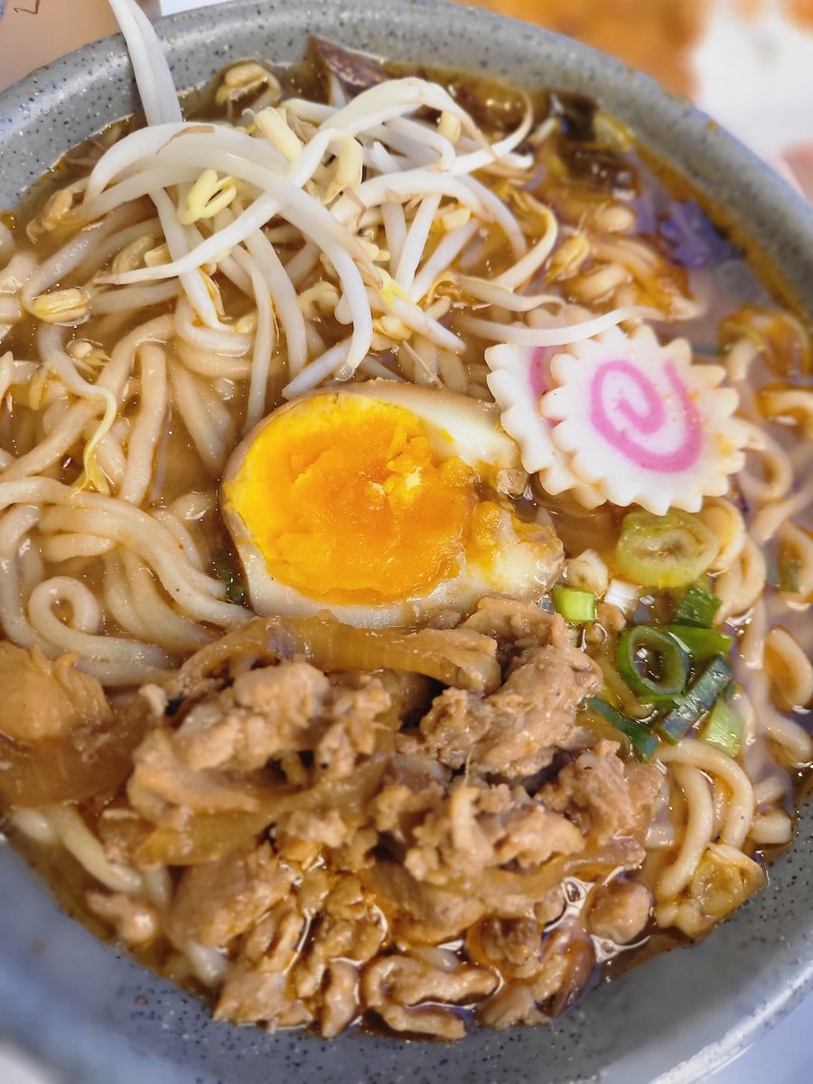 mebby novindri putri (@mebbyeka) on Twitter photo 