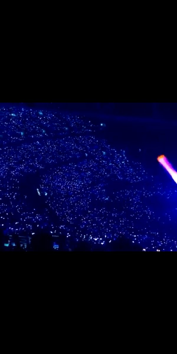 LOOK: JENSETTERS achived a BLUE OCEAN for a BORN PINK DAY 2 in BULACAN!!! 💙

JENNIE DAZES PHILIPPINES
#BORNPINKinManila_BulacanD2