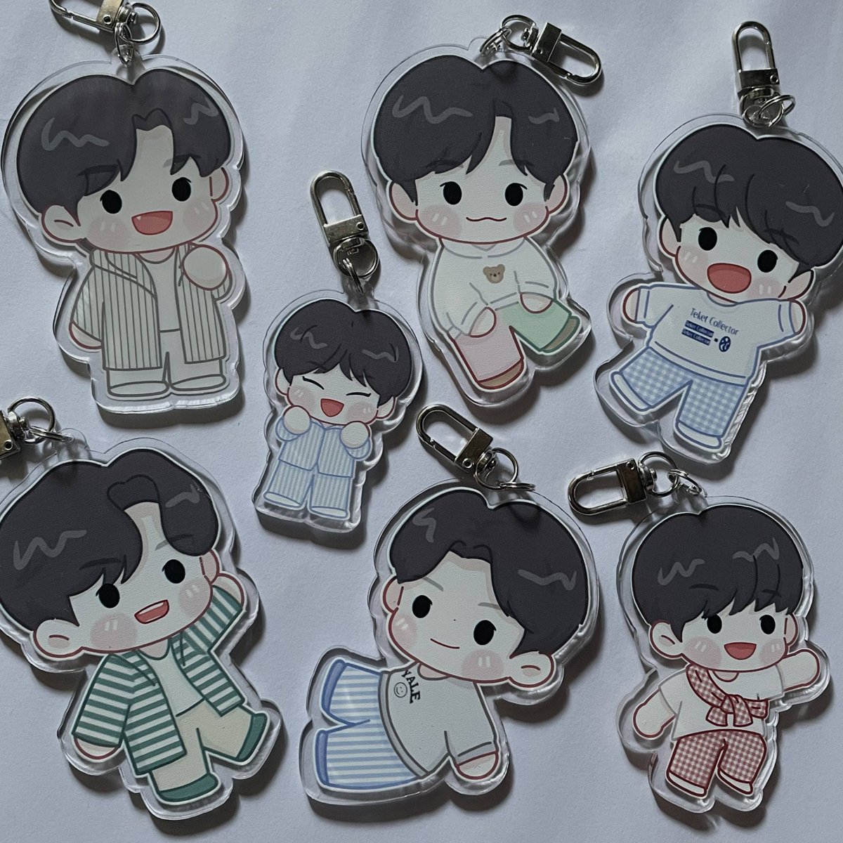 enluvstudio's tweet photo. wts lfb enha ph ( help rt )

ggu ggu inspired acrylic keychain ♡‧₊˚ 

— ₱150 each
— onhand

reply mine or dm me https://t.co/VfqUN08hyr