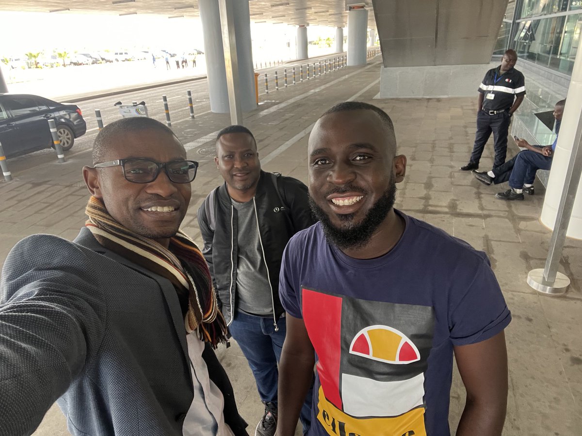 Mafipe's tweet photo. Two days ago with the engineer extraordinaire, @AmadouMufuka #thebuilder
I keep telling him to host a workshop on construction methods - genius 🧠 #structural #concrete #cementtwitter https://t.co/N0tyV78liu