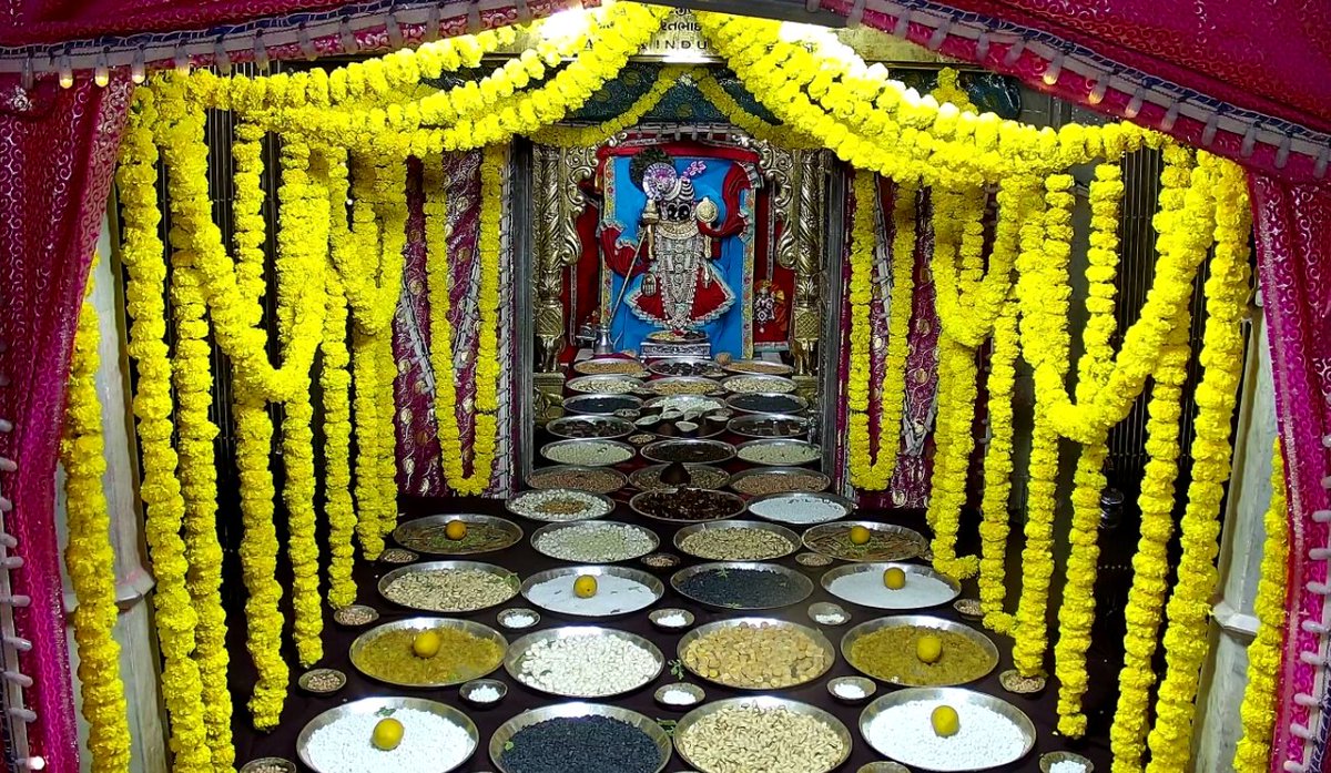 द्वारीकाधीशजीके मनोरथ दर्शन
🙏🏻🙏🏻🙏🏻🙏🏻🙏🏻🙏🏻🙏🏻🙏🏻🙏🏻🙏🏻