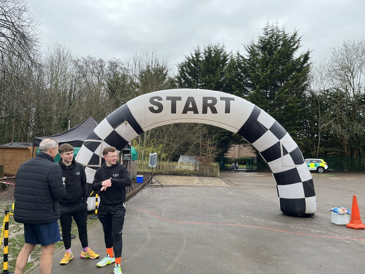 DanesfieldPTA's tweet photo. Well done and thank you to everyone who took part in the @DanesfieldDash 10k, 6.5k &amp; 1k run this morning @DanesfieldSchl And thank you to everyone who supported the event, especially Retail Energy Solutions, Leo Gym Marlow, @PhyllisCourt Club and Heighway Associates Architects 🏅 https://t.co/GZ64WRgGoj