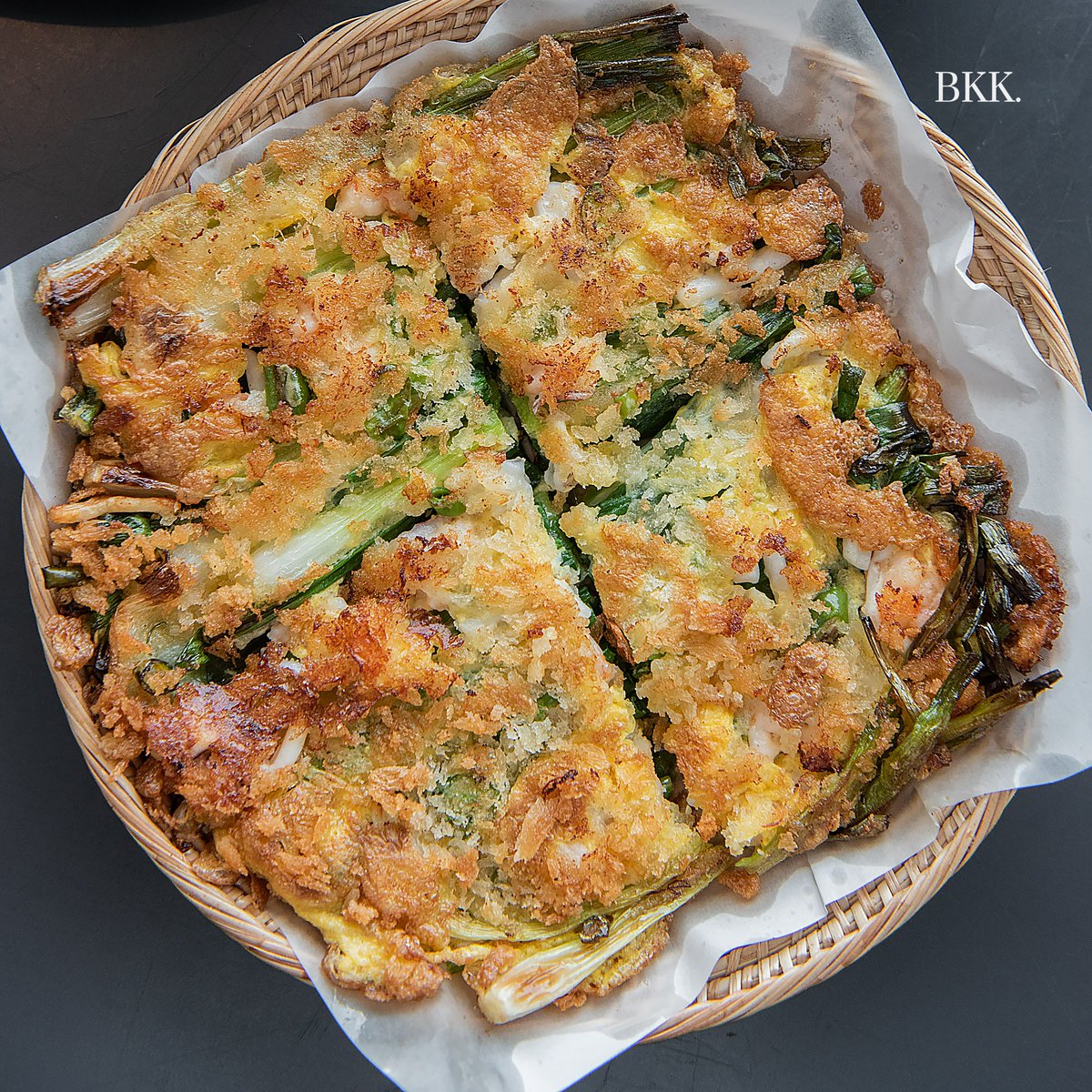 bkkmenu's tweet photo. เอาใจคนรักโอเด้ง กับ Oden Bar ดีไซน์ดี ๆ ย่านศาลาแดงที่ ODB พื้นที่ชิลล์ ๆ จากกลุ่มเพื่อนที่หลงรักในรสชาติอาหารเกาหลีแบบบ้าน ๆ พร้อมเสิร์ฟหลากหลายเมนูแสนอร่อยรสมือออมม่า
.
https://t.co/dUfSiu847H
.
#bkkmenu #ODB #verynewinbkk #korea #newrestuarant #italian #koreavibes #homey https://t.co/14owIjqv1B
