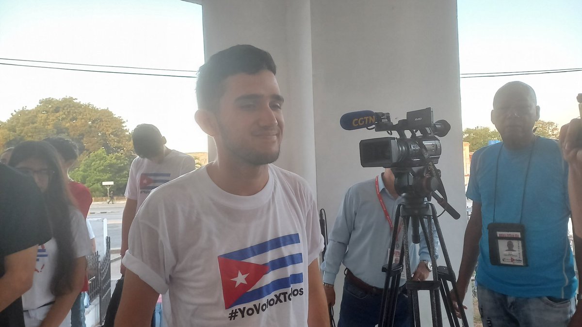 🇨🇺🗨 Julio Emilio Morejón, presidente de la FEU, dice q estar nominado a candidato a la <a href="/AsambleaCuba/">Asamblea Nacional Cuba</a>  es un alto compromiso por representar a + de 145 mil estudiantes universitarios de Cuba

<a href="/ACN_Cuba/">Agencia Cubana de Noticias</a>