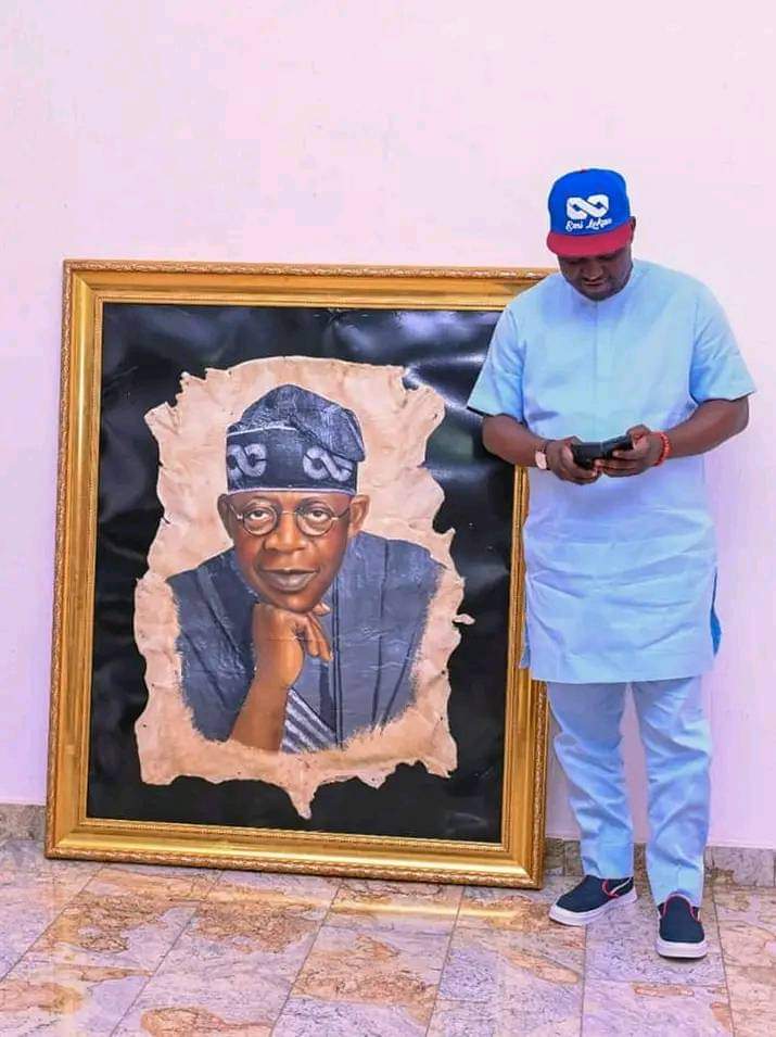 The Only Politician in Nigeria's history who has never lost or done any run-off in any election he contested from Senate to Governorship to Presidency, he won all at first sitting!!!

He is the Asiwaju of Lagos, Jagaban Borgu, Aare Ago of Egbaland, Crusher of Ipob terrorists