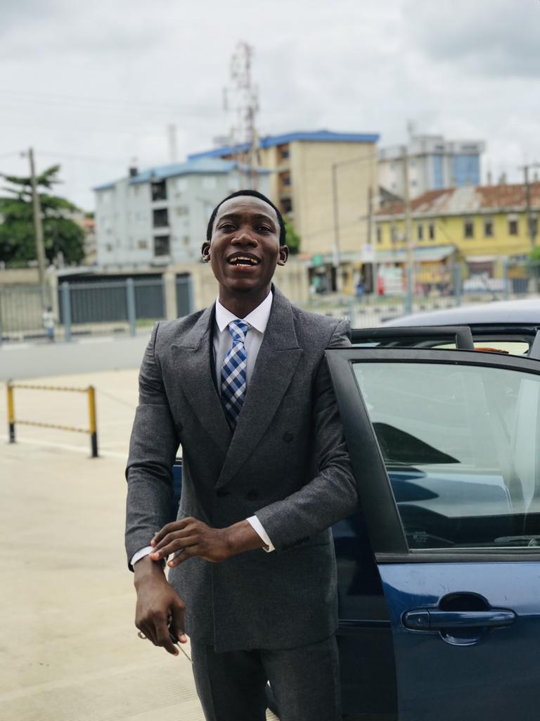 BlessedMannnnn's tweet photo. It's my First Car! And I'm Grateful to God! 🙌 https://t.co/7rXFDPnEfx
