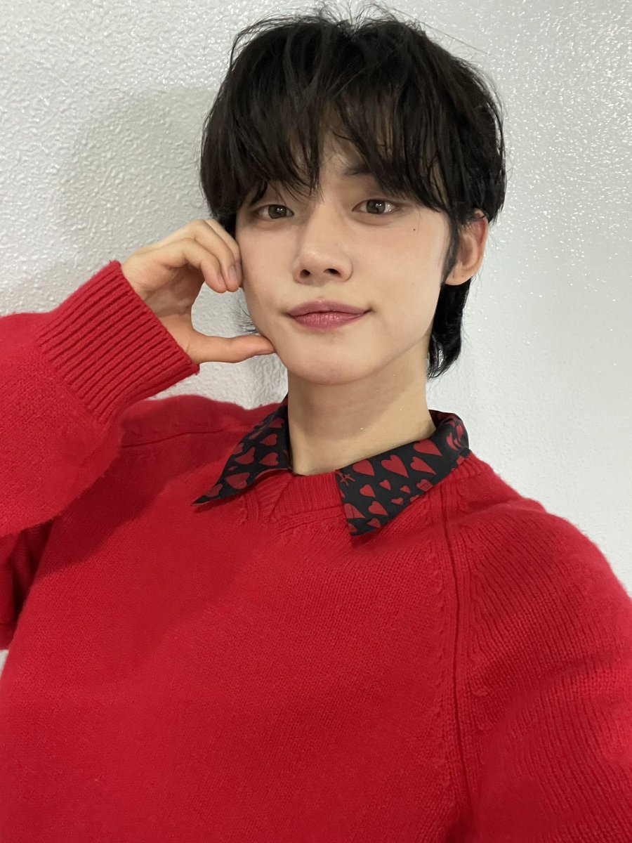 reqtzs's tweet image. 👋🏻