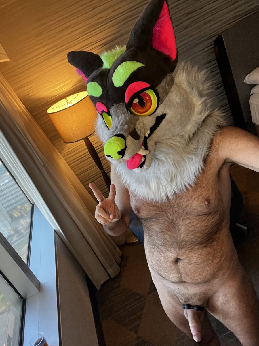 EquineFuntime's tweet photo. @AdCruxwusky You rang? 😏 https://t.co/5HAhBObhG7