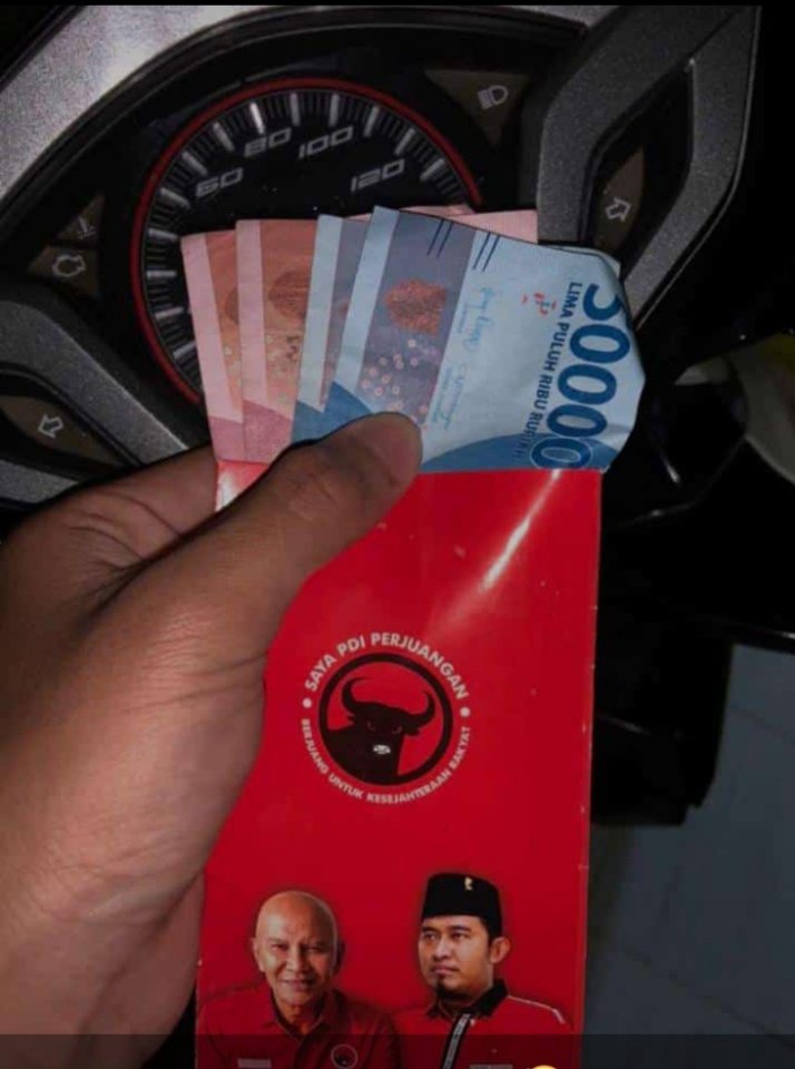 PartaiSocmed's tweet photo. Mulai sekarang kami berjanji akan rajin taraweh di Sumenep.
Cc: @bawaslu_RI https://t.co/EMaz0hYJwF