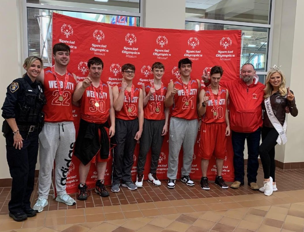djowcmom's tweet photo. Webb City High School brought home gold from their State competition at Special Olympics. The kids had a great season❤️🩵❤️🩵 https://t.co/kBCfCVuxpQ