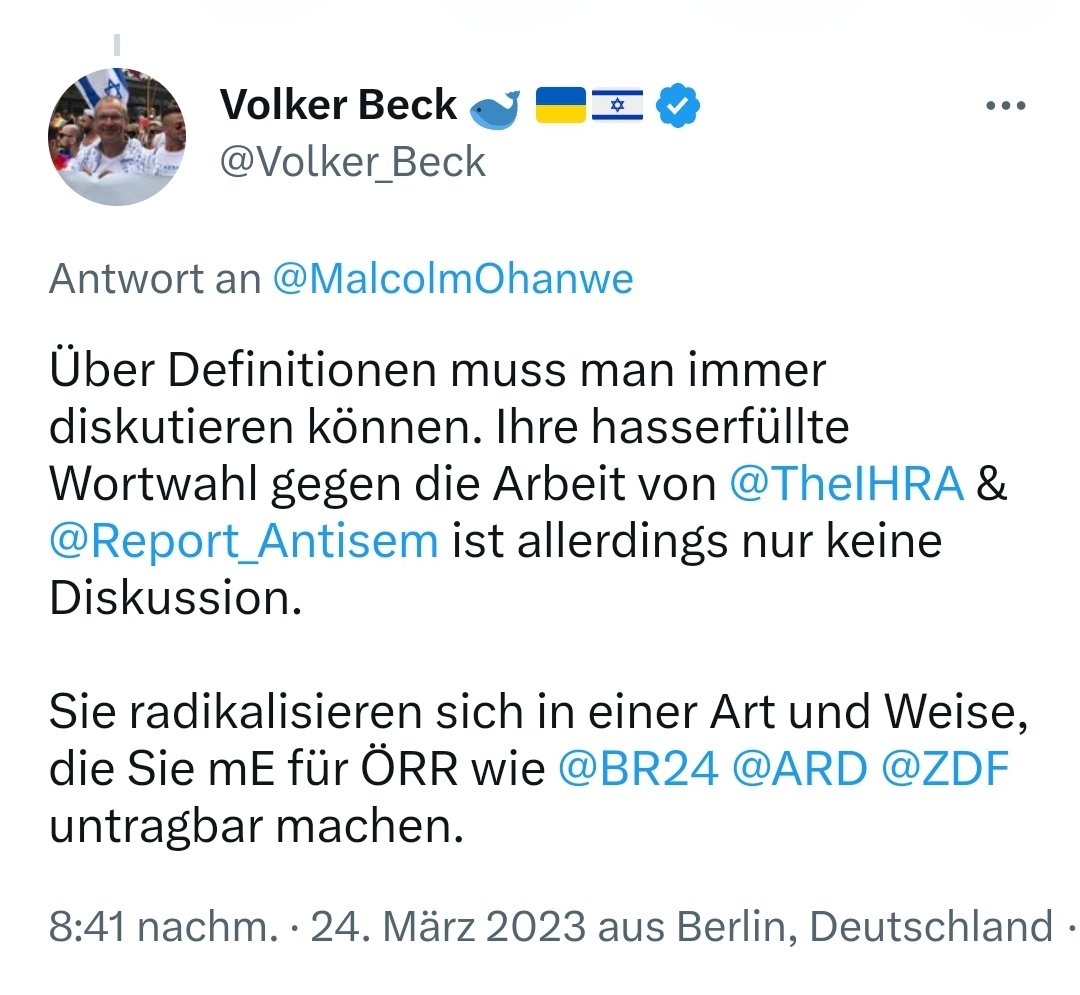 RashadAlhindi's tweet photo. Das ist abscheuliche HETZE, dadurch verloren BiPoc-Medienschaffende wie Arabische @DeutscheWelle-Mitarbeiter:innen #NemiElHassan & #MatondoCastlo ihre Jobs
Volle Solidarität mit @MalcolmOhanwe und Respekt für seinen Mut ❤✊🏽
*Journalismus ist Aktivismus & hält sich an Fakten https://t.co/4eVke9AKiH