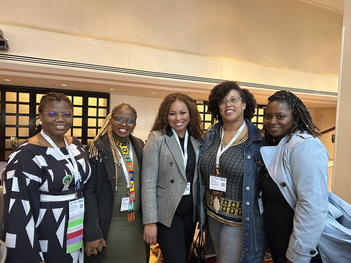 #BlackinAnat community has been presenting their research, lunching and learning, and reconnecting at #anatomy23. #AnatomyConnected2023