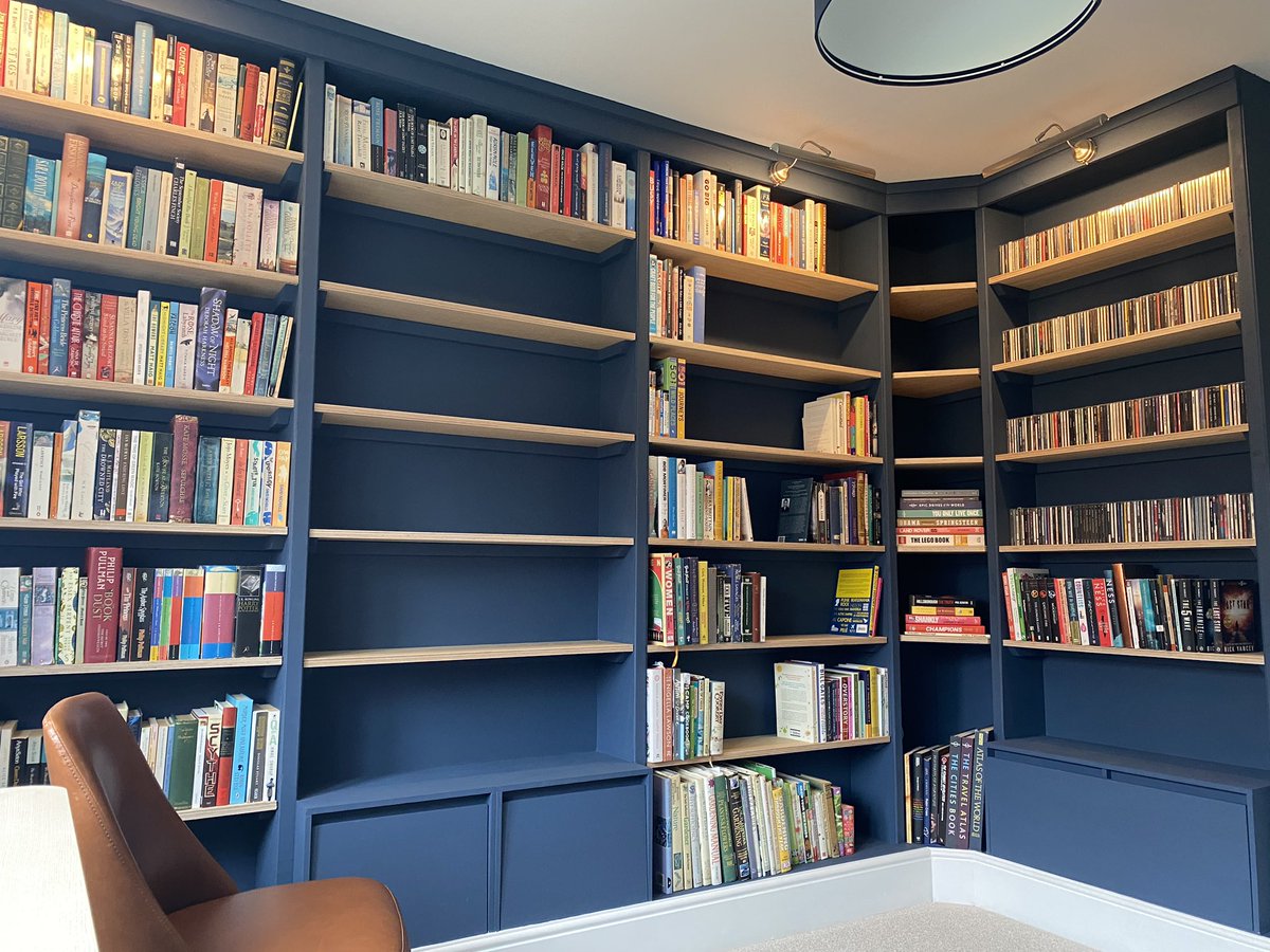 Filling up fast and I’m pretty pleased with my work over the last few weekends to create a library for my lovely wife #Library #Home #MoreBooksPlease #ShowingOffPost