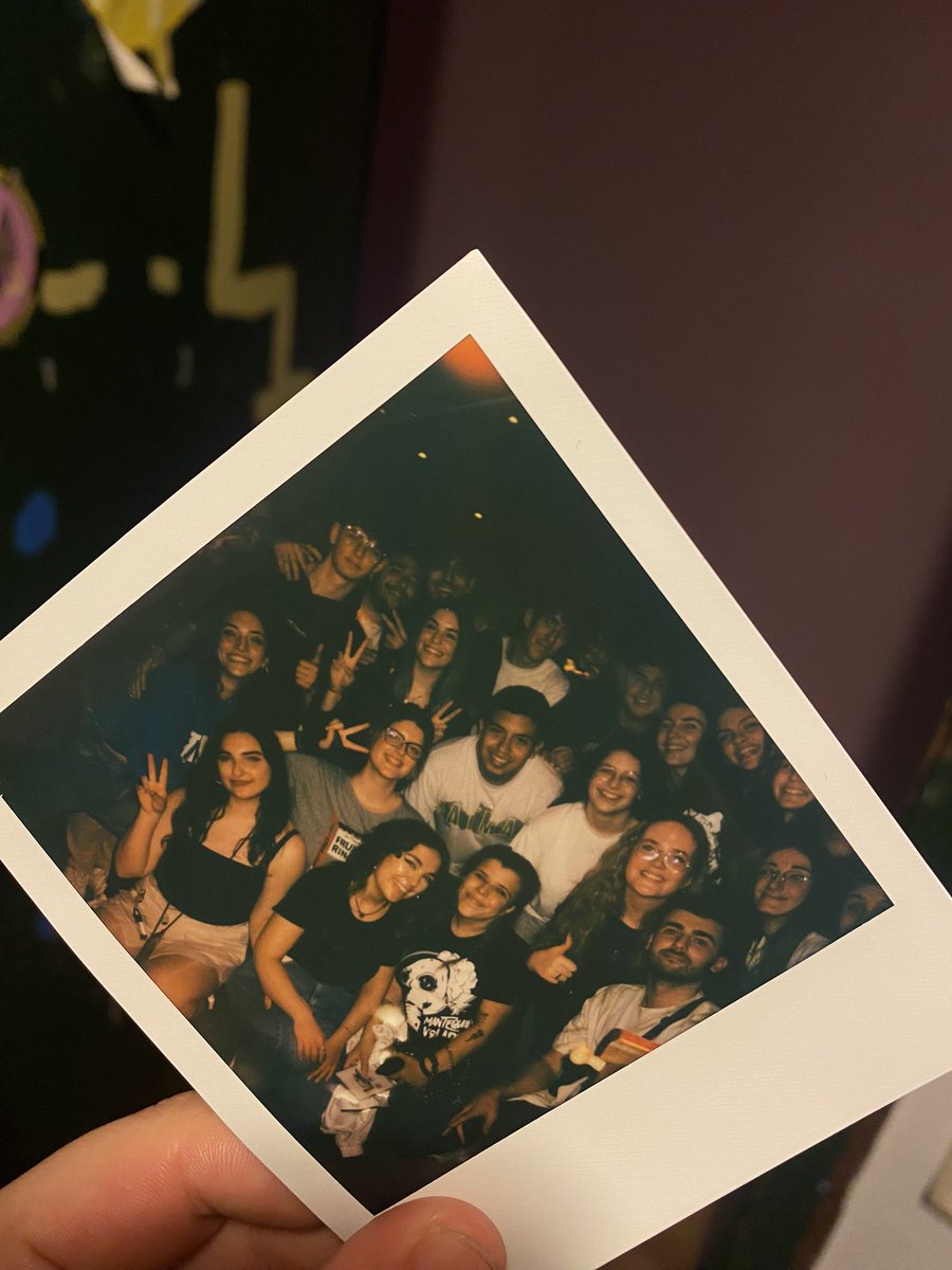 ¡VAYA LOCURA DE FIN DE SEMANA!

Gandía y Zaragoza increíbles, enormemente agradecidxs por lo que nos habéis dado estos dos días.

Gracias Gracias Gracias Gracias Gracias Gracias Gracias Gracias Gracias Gracias Gracias Gracias 
Gracias Gracias Gracias Gracias Gracias Gracias ❤️