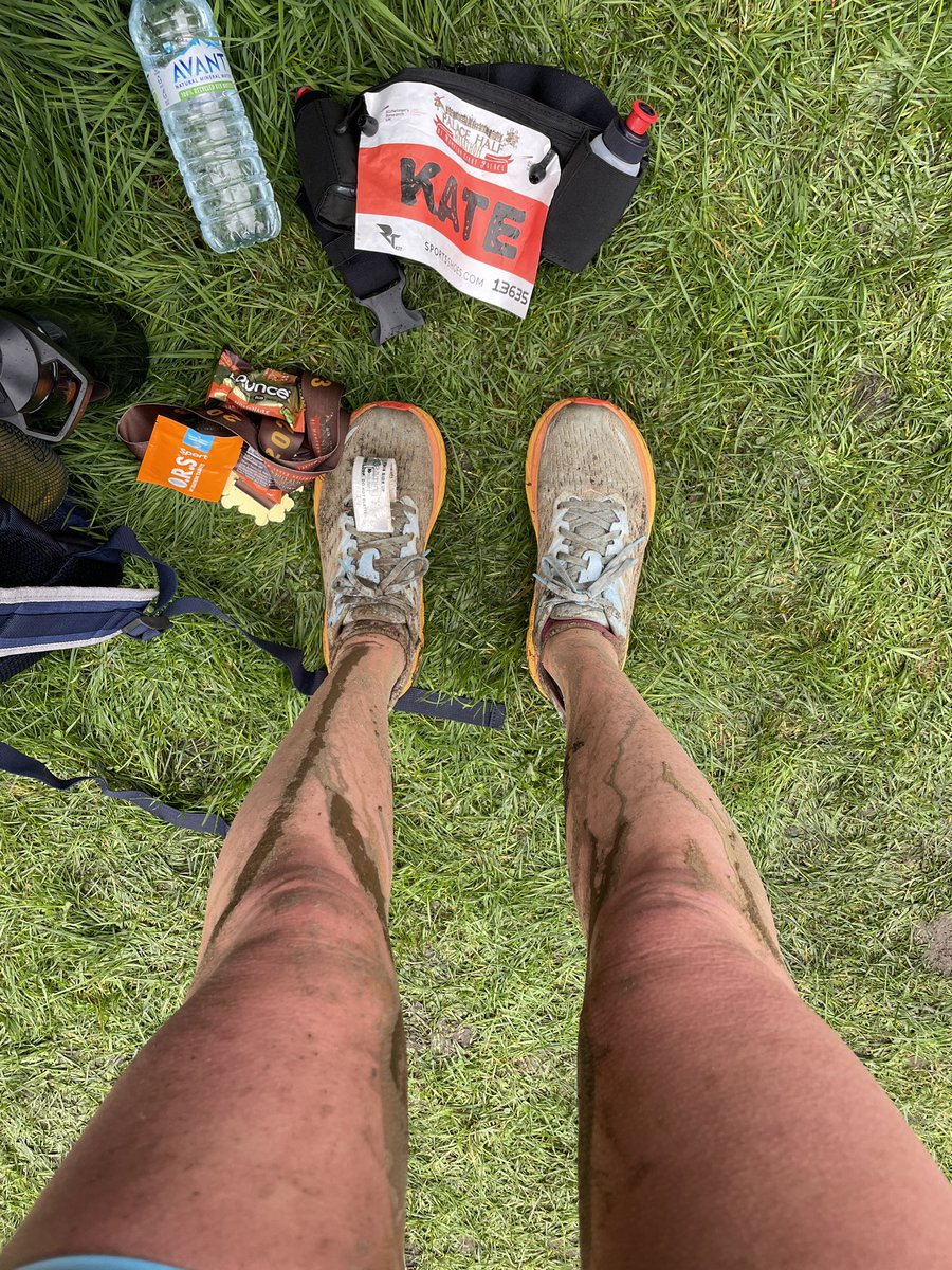 Kicking off BST in the filthiest of conditions - gimme ideas of where to race next… #hamptoncourthalf #HalfMarathon