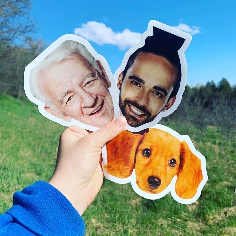 stickerbeatinc's tweet image. Nothing like some massive face stickers to brighten your Sunday morning 😉... you know where to get them 😉

#stickerbeat #facestickers #stickers #sticker #stickerart #slaps #decals #illustration #stickerbomb #vinyl #digitalart #print #stickerslap #procreate #illustrator