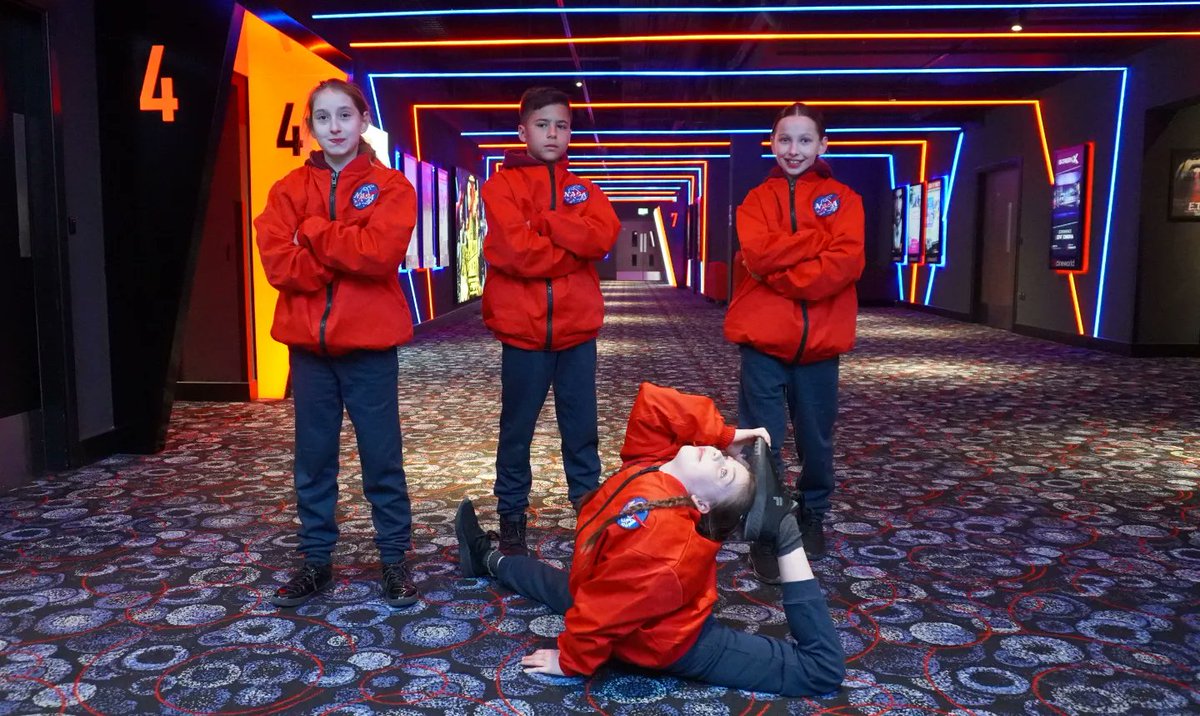 It was a pleasure opening the <a href="/Barratt_London/">Barratt London</a> High Street Quarter with <a href="/AllianceArtsUK/">Alliance Arts</a> 🎉 If you haven't already, you need to check it out! Nice seeing <a href="/Shansview/">Shantanu Rajawat 💙</a> <a href="/katherinedunne/">Cllr Katherine Dunne</a> <a href="/Raghwinder5/">Raghwinder</a> #Hounslow #London #AllianceArts