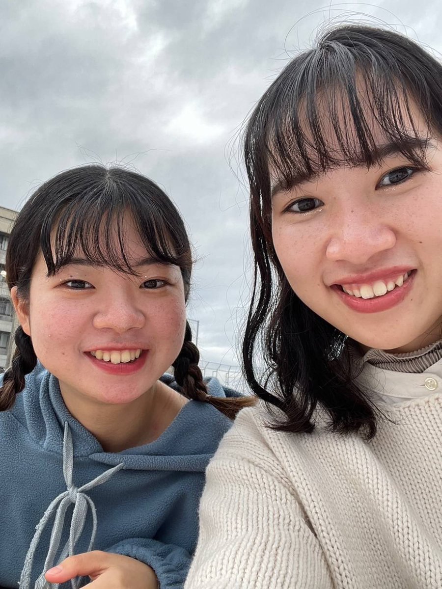 4回　MG   いつみ

アメフト部の真面目担当秋山いつみ
和歌山のいちご農家でのびのびと育てられ地元の和歌山大学に入る優等生
アメフト部でも重要な役割につきチームには欠かせない存在
これからもチームを支えていただきたい
byしんや