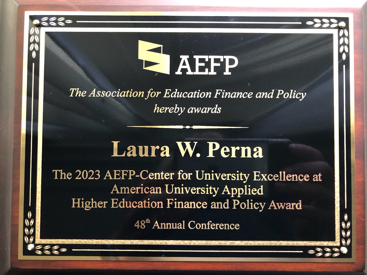 Sincere appreciation to @aefpweb for this award and gratitude to @MARTHAKANTER @ElaineWLeigh @jwrightkim @higheredsmith and other colleagues for the support, engagement, and partnership in this work  #collegepromise #freetuition #penngse