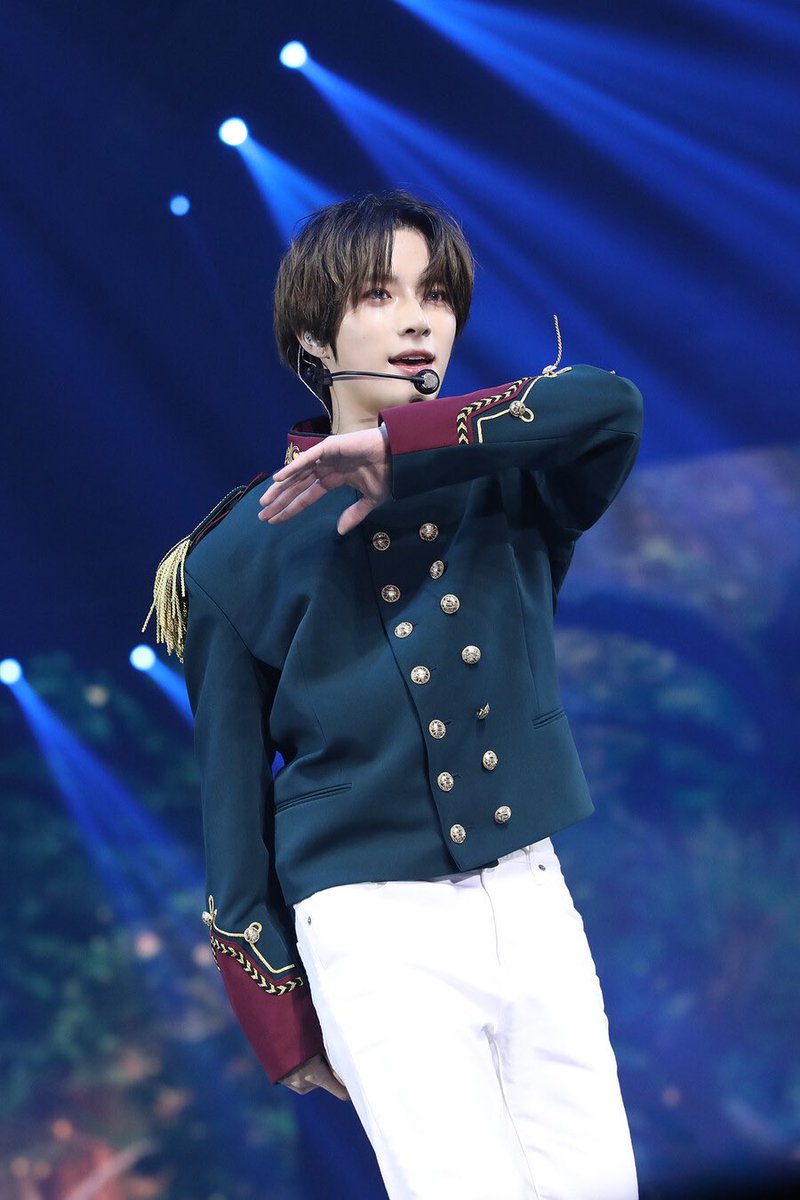 txt_sarangdan2's tweet photo. TOMORROW X TOGETHER WORLD TOUR 〈ACT : SWEET MIRAGE��� IN SEOUL 투모로우바이투게더 기사사진 모음 https://t.co/38FuRMYXms