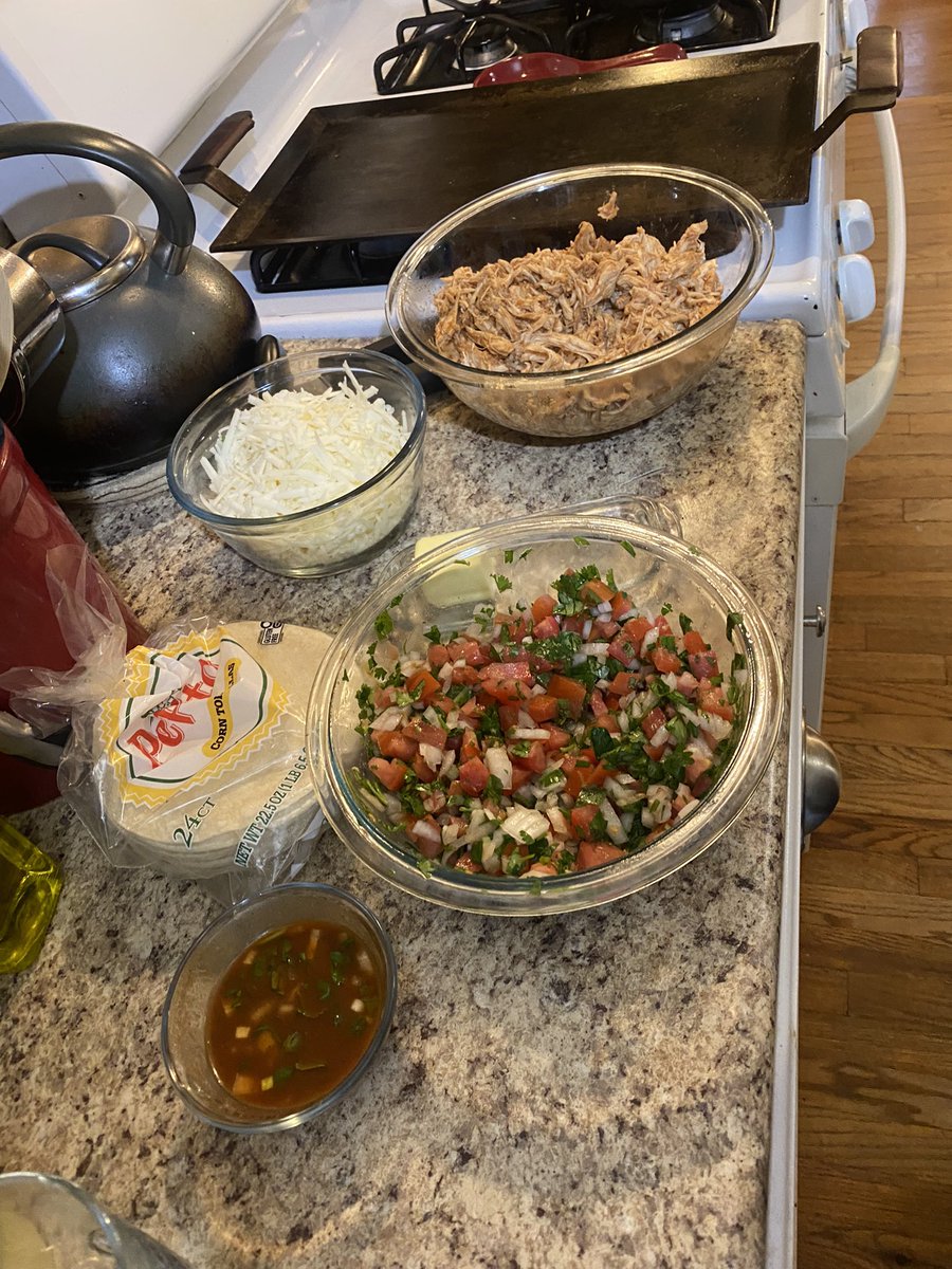 MaybeScott_TV's tweet photo. Tacos https://t.co/gNpR5qCXBb