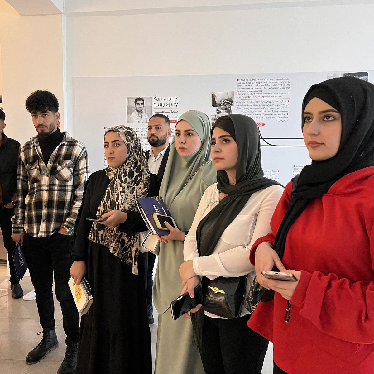 KamaranMuseum's tweet photo. Sulaimani Polytechnic University - Media Technique Department students visited Kamaran Museum.

زار طلاب جامعة السليمانية بوليتكنك - قسم تقنية الإعلام متحف كمران.

#KamaranNajm #KamaranMuseum #Photography #Photojournalism https://t.co/N8YE2b0jRA