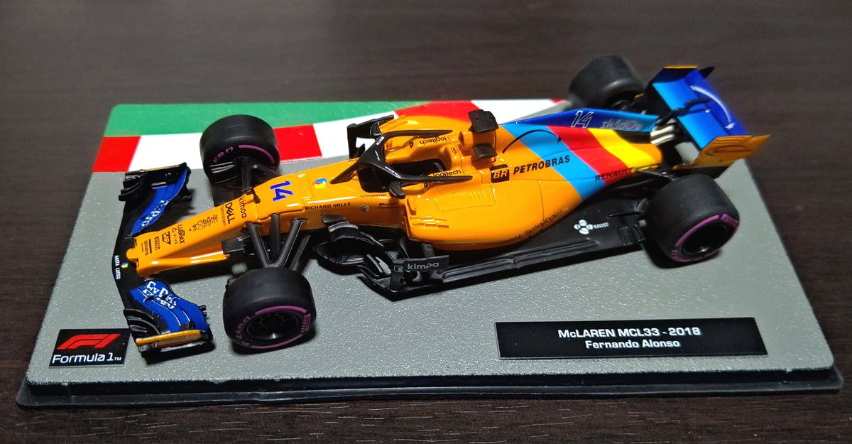 ISOMARUJFP's tweet photo. #McLAREN #MCL33
2018年で 一度退いた F・アロンゾを リスペクトして、特別にカラーリングした #アブダビGP仕様のマシン
マクラーレンが 参戦開始した頃の、キウィカラーに戻しても なかなか結果出せなくて迷走した年でした
#マクラーレン #F1 #ミニカー #RENAULT #Alonso https://t.co/ZEXhuxypFp