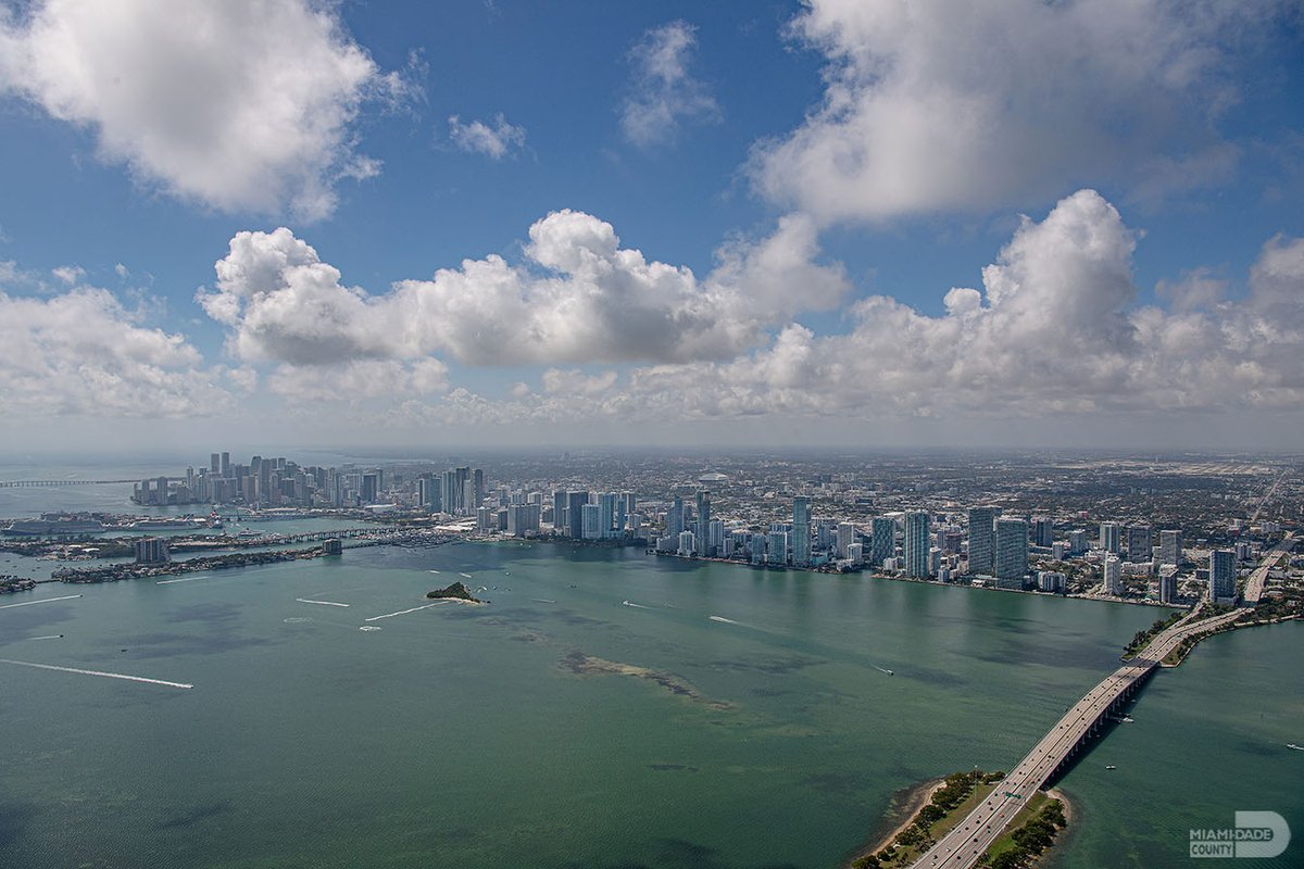 MiamiDadeCounty's tweet photo. It’s sometimes nice to get a different vantage point. #OurCounty hopes you enjoy the end of your weekend. https://t.co/Q6AbNwBJoj