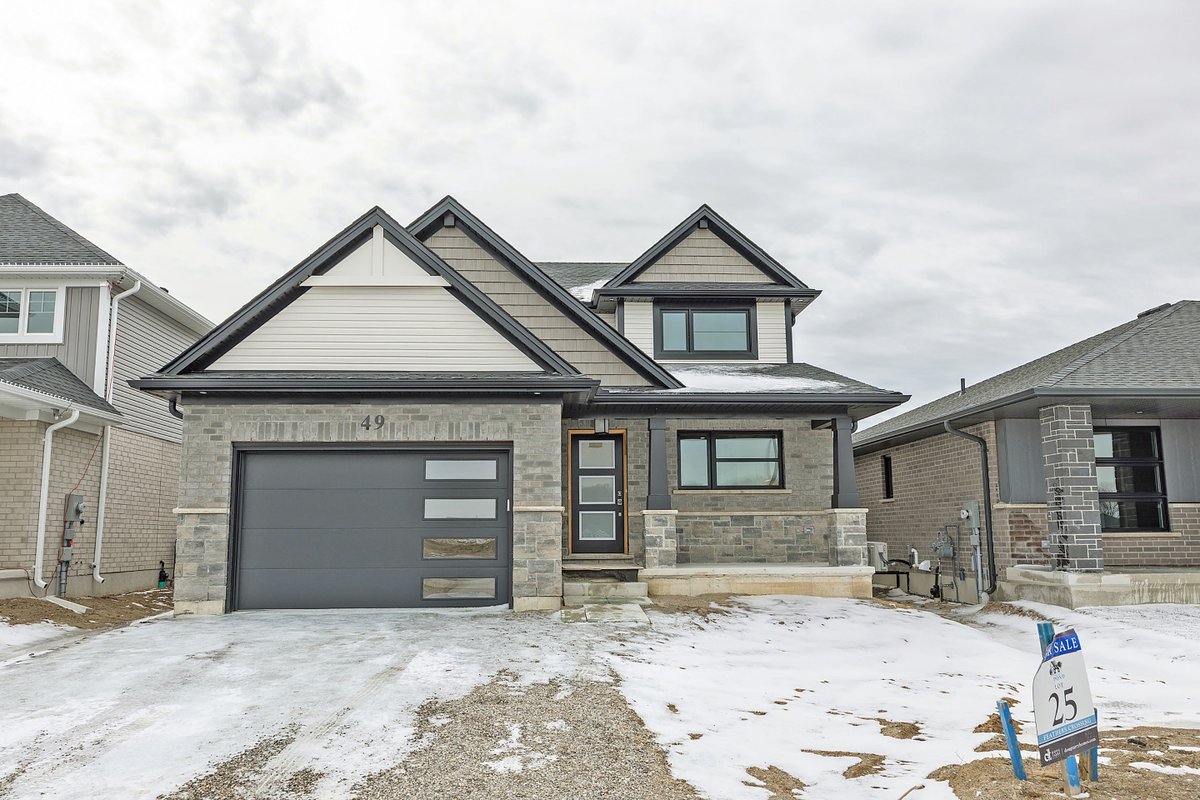 DougTarryHomes's tweet photo. OPEN HOUSE ๐ก Head on over to 49 Feathers Crossing today, from 1-3pm. The Waterhouse Ferencz - Real Estate Sales Representatives team will be on site today to answer any questions you might have!
#openhouse #quickpossession #quickpossessionhomes #forsale #dougtarryhomes https://t.co/2CPKo5IW9t