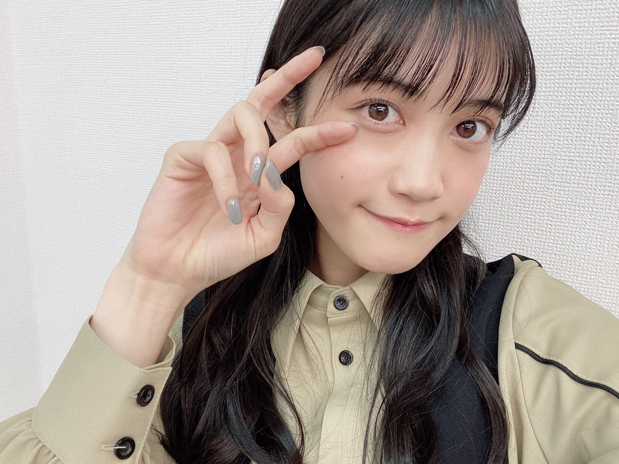 小泉萌香 サイン入り スマホスタンド 小泉萌香1st写真集 きみやすみ | seigura.com