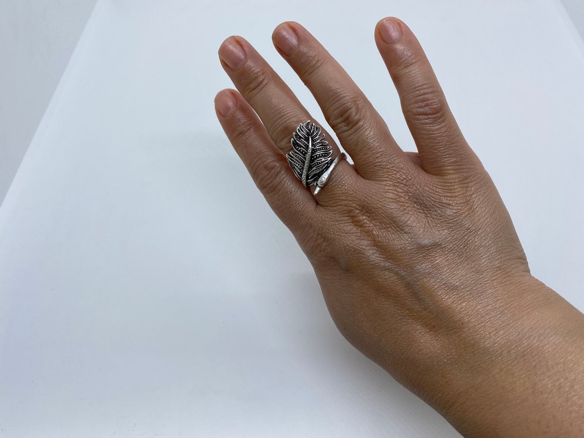 Excited to share the latest addition to my #etsy shop: Sycamore Leaf Ring For Her Silver Plated Stacking Rings for Women's Nature Rings etsy.me/40CM2H3 #silver #yes #women #brass #sycamoreleafring #oliveleafring #leafringholder #leavesring #silverleafring