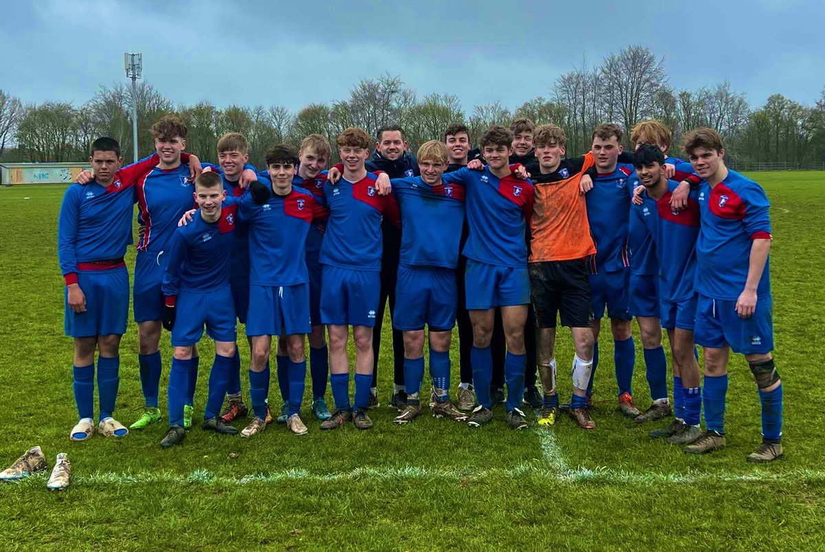 BTYFootballClub's tweet image. This TEAM! 🦁💙❤️ #BTYFC