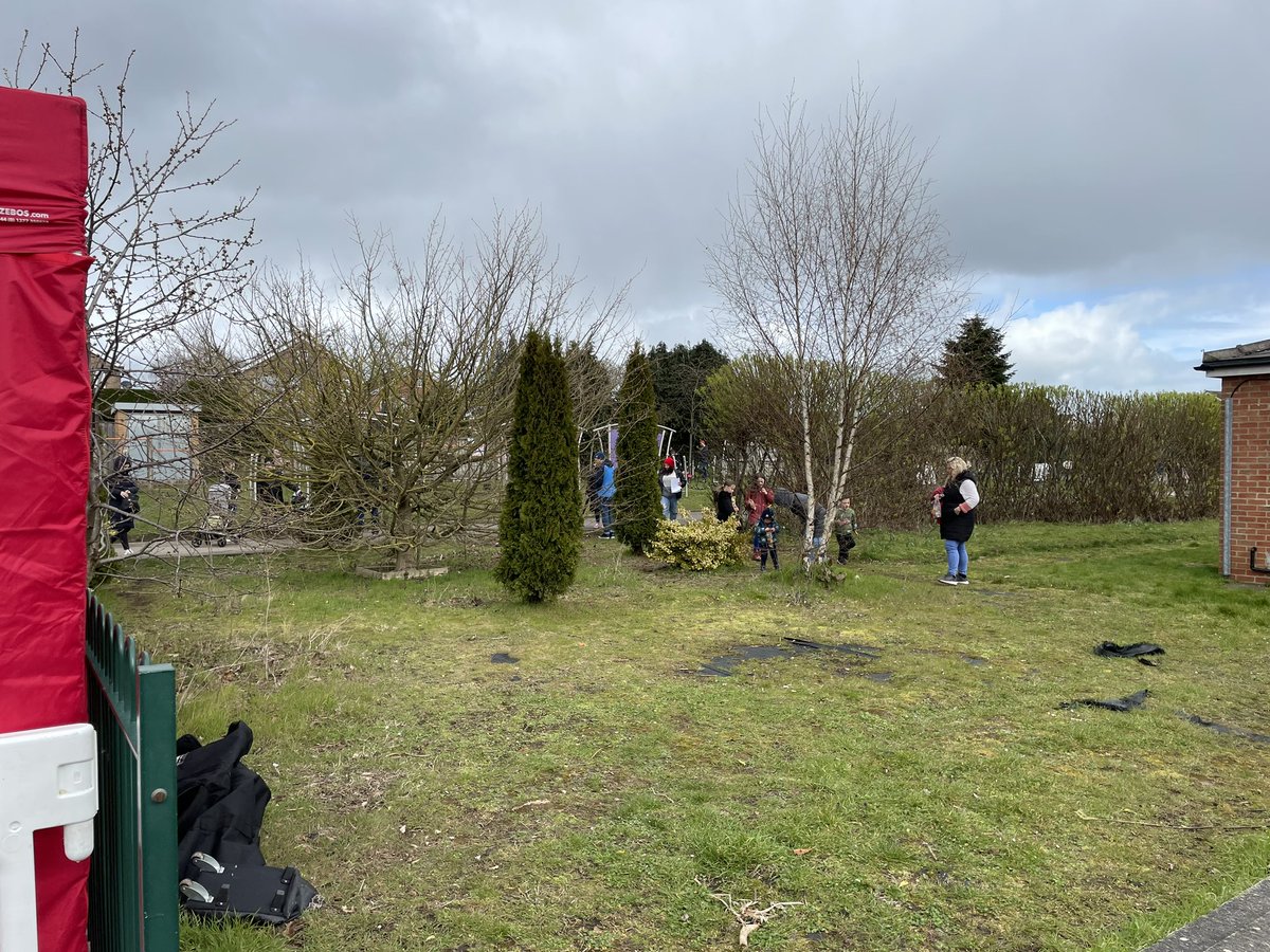 wclpspfa's tweet photo. @WCLPS  Thanks to everyone who came to support the Easter egg hunt this morning - hope you all had fun! Extra special thanks to our Easter Bunny! https://t.co/Zzgcu01zZh