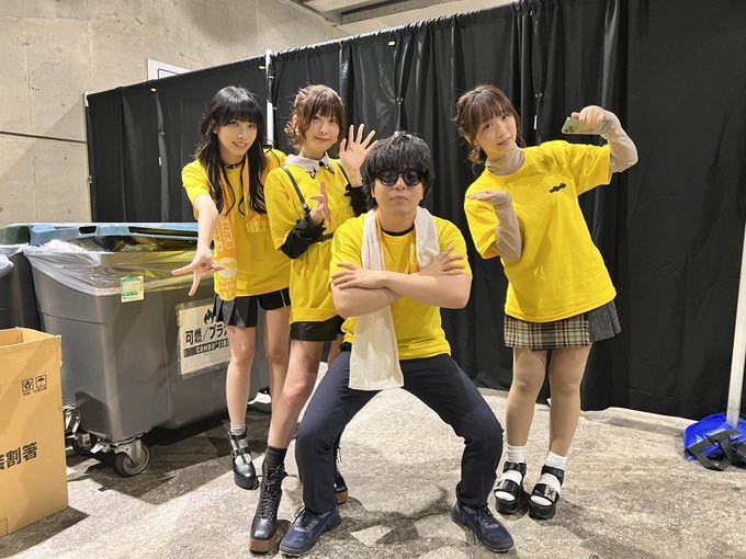 Twitterのコスプレ画像12