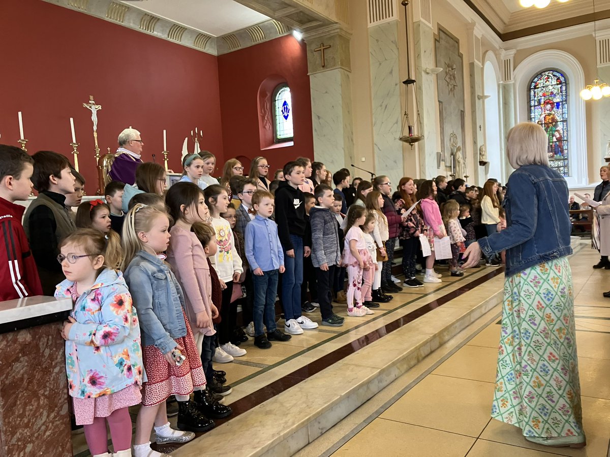 StPatricksPS57's tweet photo. Well done to our children and families who attended the special Family Mass this morning in St John’s Church, Hilltown, to celebrate God’s creation in spring 🌼 #clonduffcommunity #progressthroughpartnership #CatholicEthos @ArchbishopEamon @ClonduffGAC @clonduffcamogs https://t.co/UAVS6MHJJj
