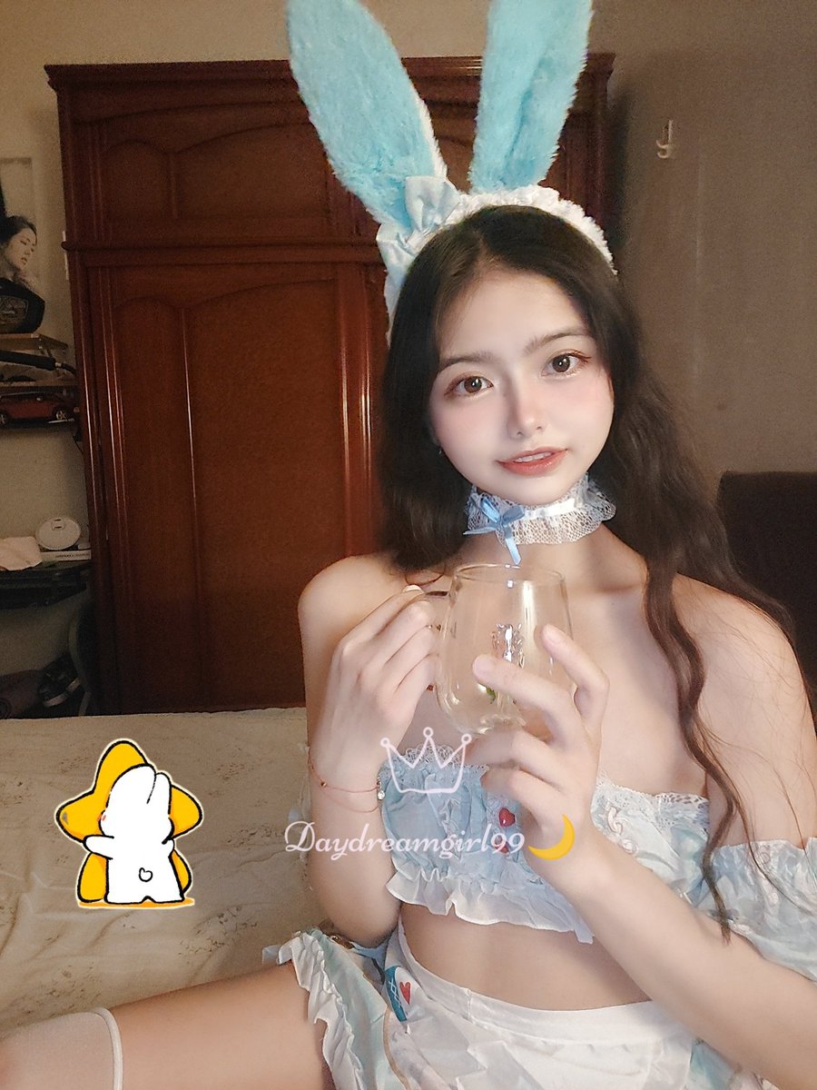 “人一旦有了期待 心情就会忽明忽灭”
#是的呢🤧
#控制不住🥲
#没事的反正也不常这样😗
#如果一直没有起伏反而不好😐
#兔子小姐的茶话会🫖 https://t.co/gXw0N9lKsX