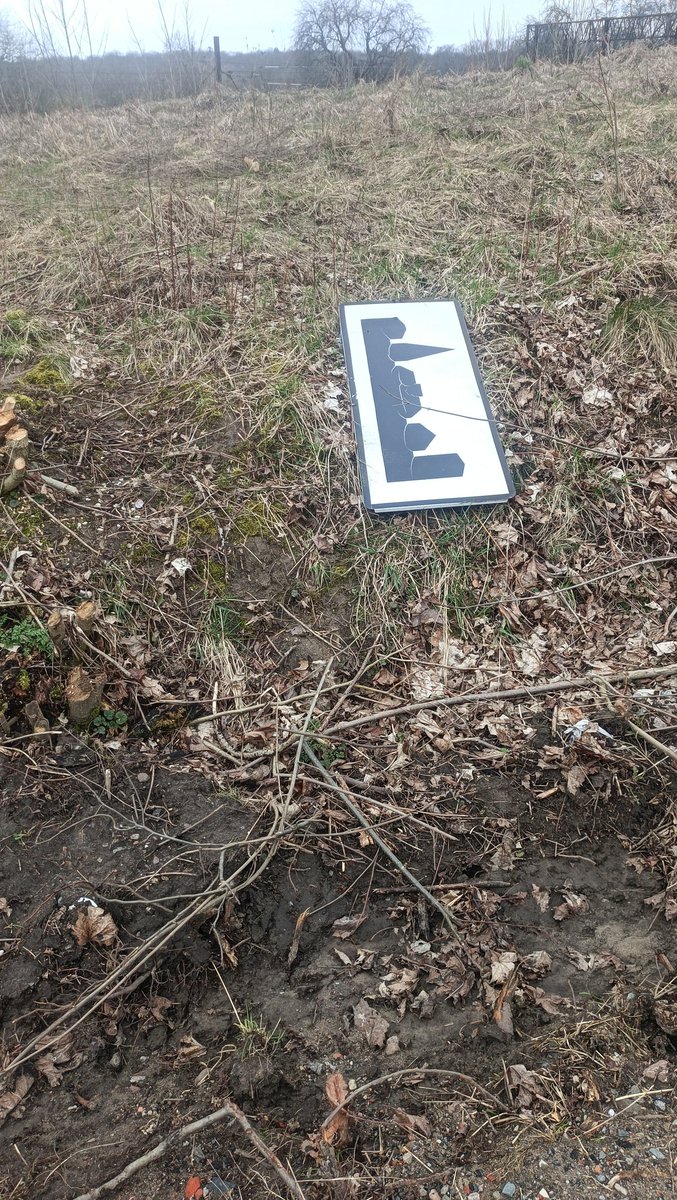 kiep_sko's tweet photo. ej można zabrać jak leży!??? https://t.co/S9lOUE0u0L