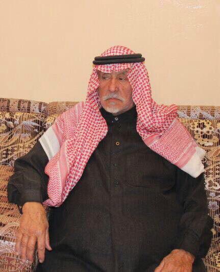 iQYOvwdMCfLfLlj's tweet photo. المرحوم عثمان عبدالرحمن الطويل رئيس اخوياء امارة شقراء سابقا شجاع كريم مخلص في واجبه وكان له دور لاينكر  بالقبض على احد افراد الفئه الضاله المهمين التي اعتدت على الحرم الشريف  بطل يكرس حياته ومجهوداته في واجبه وخدمة الوطن رحمه الله ، https://t.co/tfK7GgJKy3