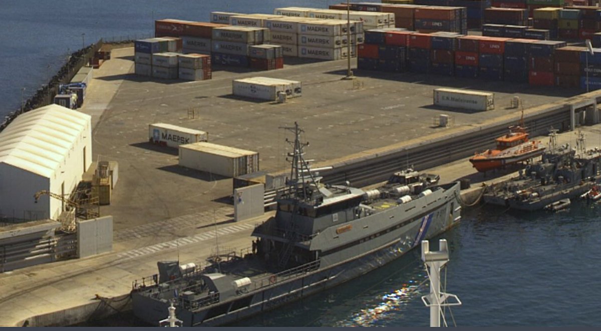 WarshipCam's tweet photo. Cape Verde Coast Guard Damen Stan 5009-based patrol vessel Guardiao (P511) in Mindelo, Cape Verde - March 26, 2023 #guardiao #p511
SRC: webcam https://t.co/NZAaw1uzy3
