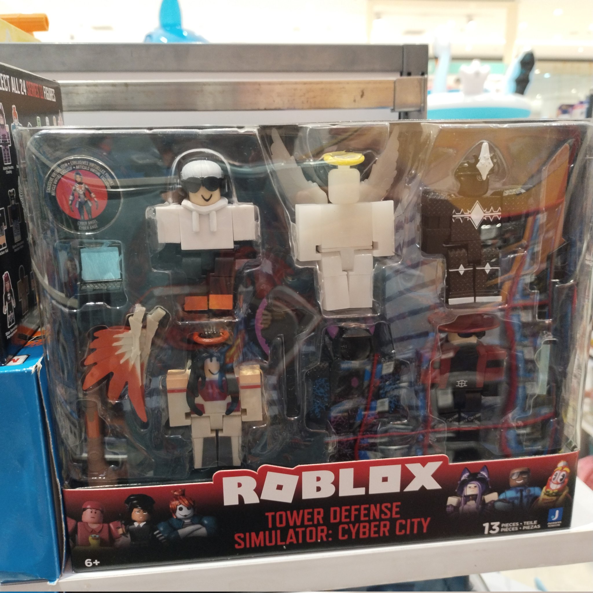 ROBLOX Action 6 Figures TOWER DEFENSE SIMULATOR CYBER Angel CITY Playset