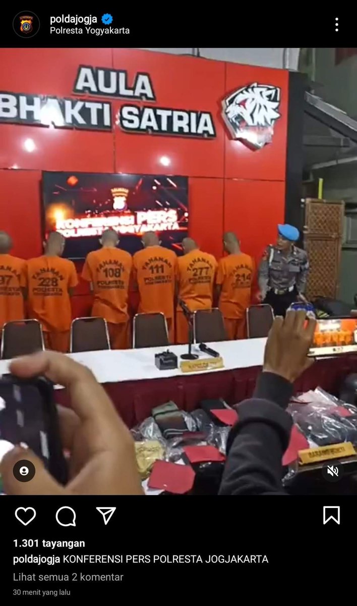 Memelord tweet media