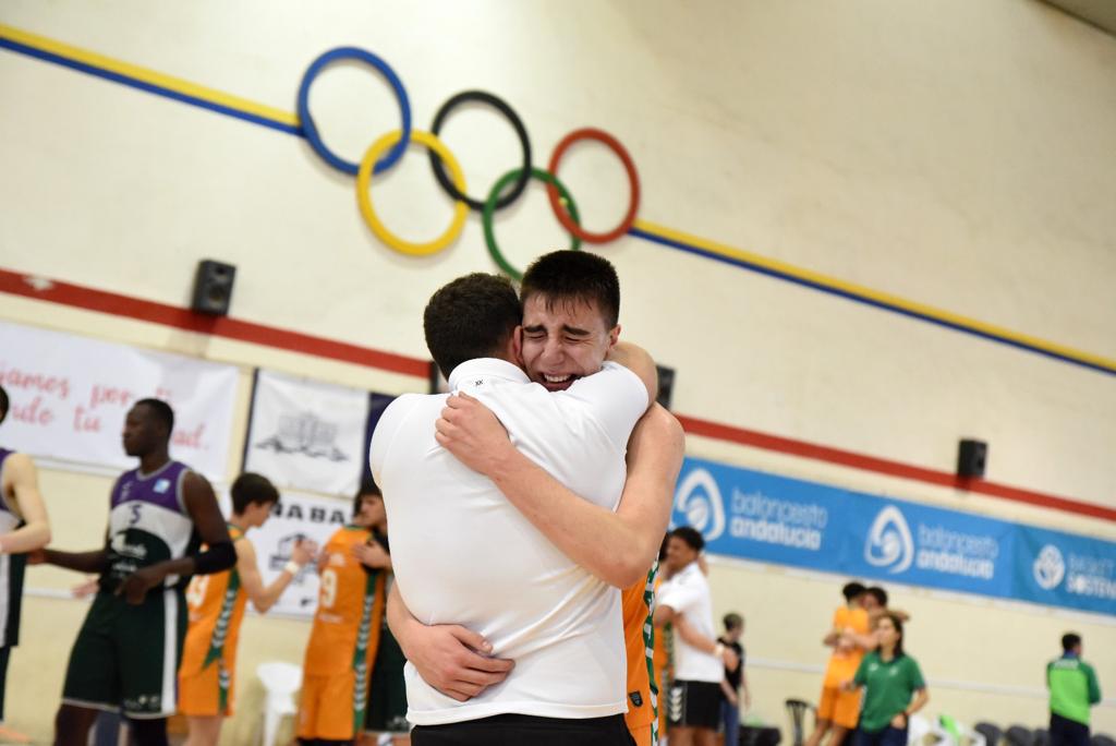 Baloncesto Sevilla tweet media