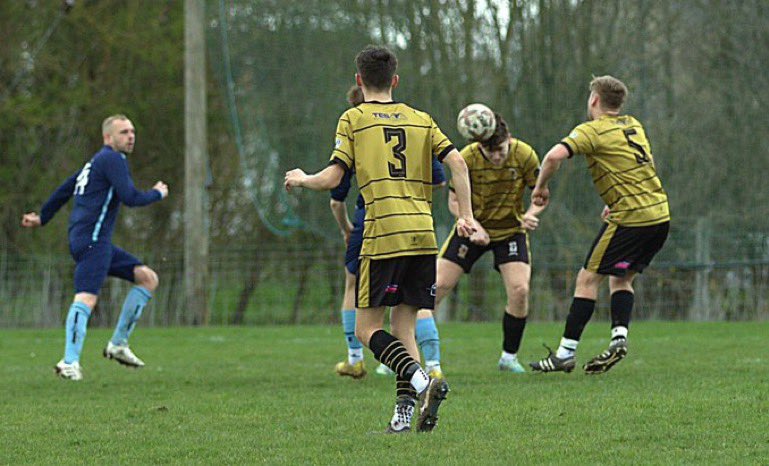 Trowbridge Town Dev 🐝 tweet media