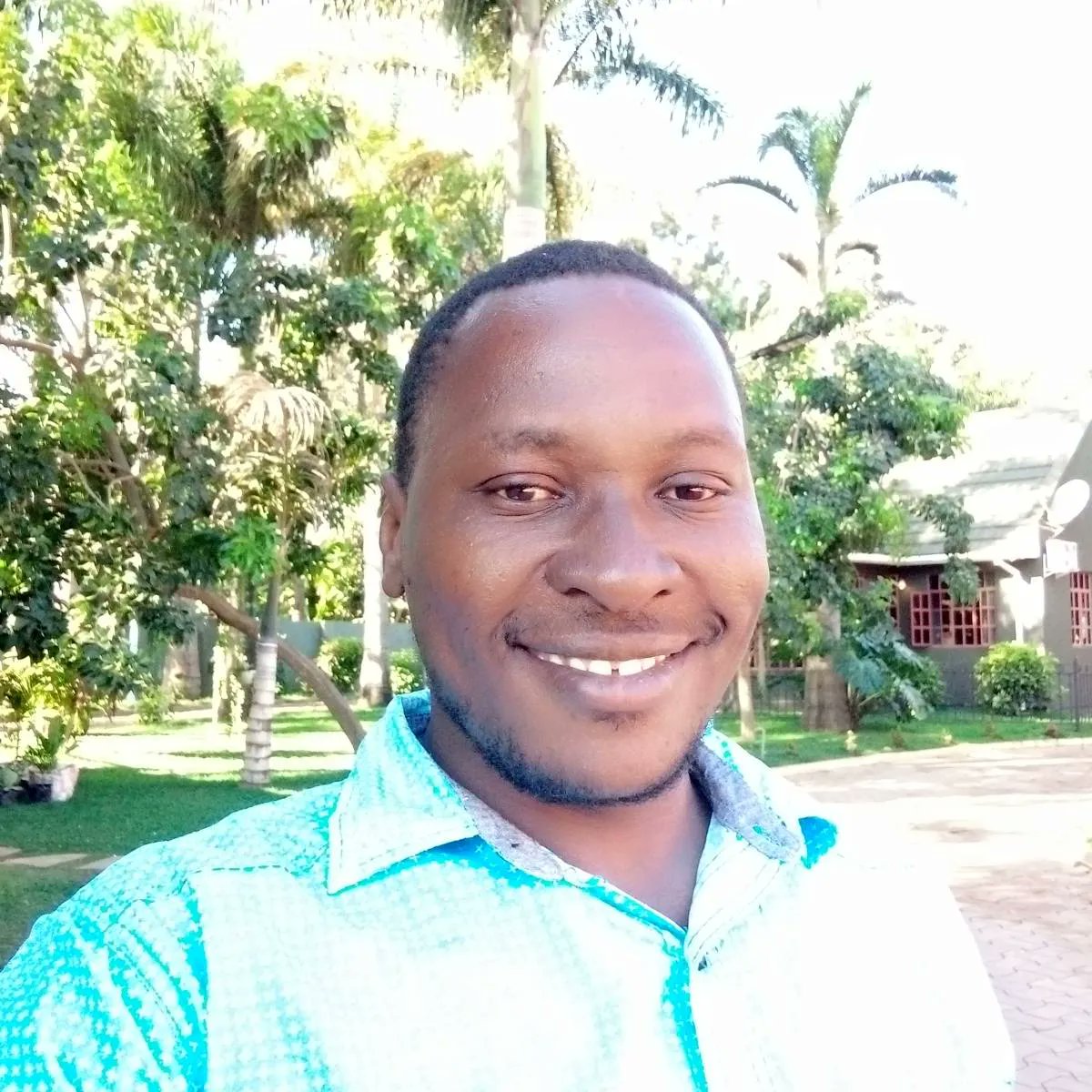 wwwpgworld's tweet photo. Menas Mwiga is a local private tour guide in Arusha, Kilimanjaro, Zanzibar (Tanzania), Nakuru, Nairobi (Kenya), Kampala (Uganda), https://t.co/pt0HCU5Jll
#privatetour, #localtourguide, #tourguide, #localtour, #personalexcursion, #sightseeing, #personaltourguide, #personaltour https://t.co/bn9LvPcFse