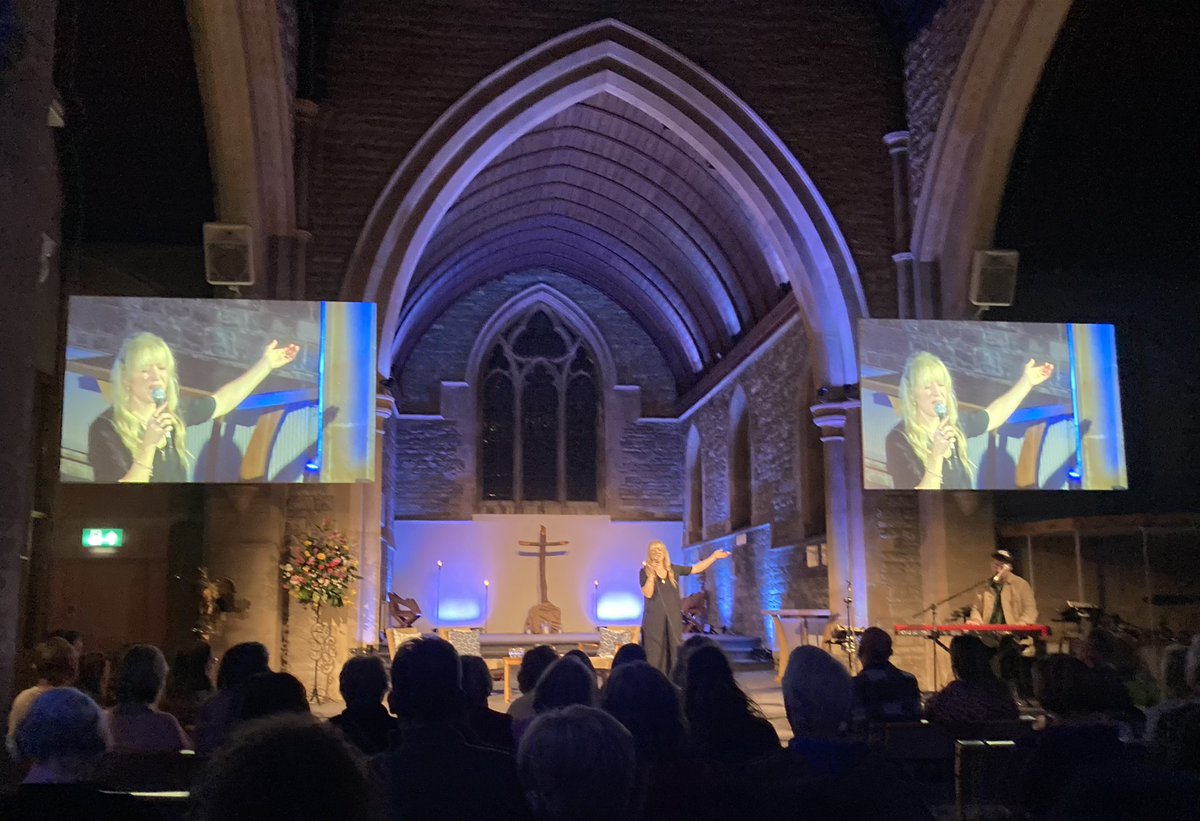 fiperry86's tweet photo. What an incredibly inspiring weekend with @leahmcfallmusic : youth event, song writing workshop, concert and then speaking and leading worship @SMLPoole Sunday morning - A liberating and powerful message on our identity in Jesus @andyperry86 https://t.co/OBMjPBYots