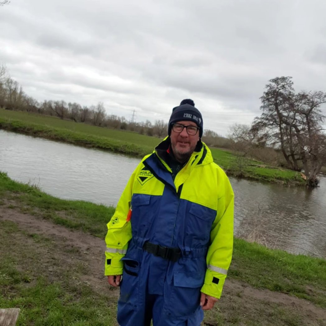 A weekend of sporting arbitration. On Saturday, a memorial match (hence the formal <a href="/scottishrugby/">Scottish Rugby</a> referees blazer, @retfordrugby v @mansfieldrugbyclub followed today at @loughboroughbc for the Head of the Soar.
#volunteersinsport 
#betterthanshopping
