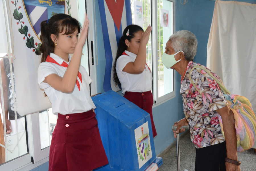 Escambray tweet media