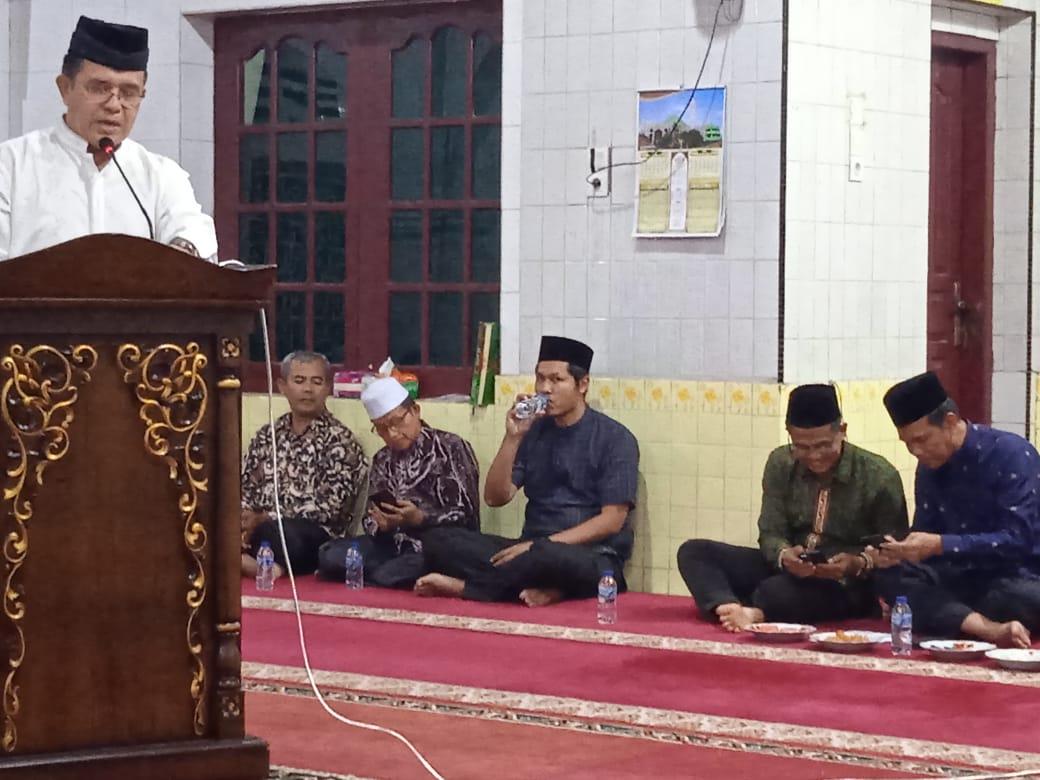 beritabunghatta's tweet photo. Rektor Universitas Bung Hatta, Tim Safari Ramadhan Provinsi Sumbar mengunjungi Masjid Raya Pauh Pariaman https://t.co/LTswibZ3kJ https://t.co/XieCyv8ZCF