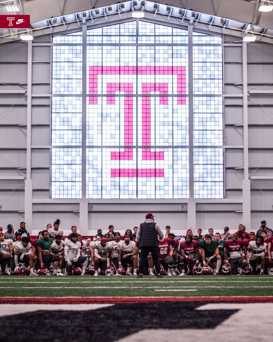 Temple_FB's tweet photo. Chasing Greatness. Together.

#TempleTUFF https://t.co/j8t0Io3xrL